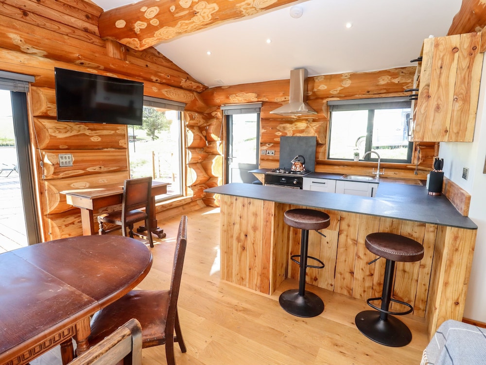Douglas Cabin