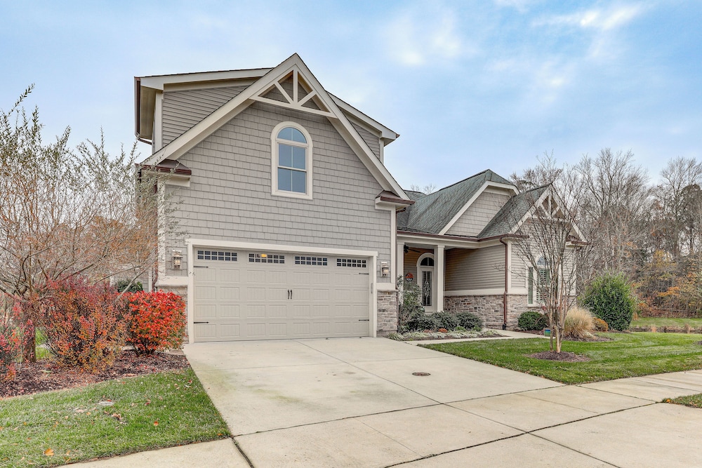 Communal Pools, 6 Mi to Bethany Beach! Family Home