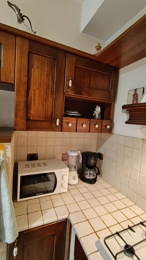 Roma Chic House - Delightful Luxury Apartment 3 People, With Jacuzzi