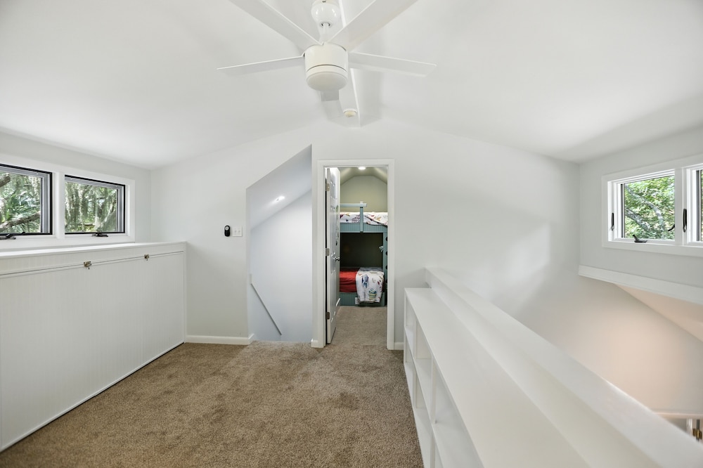 Charming Seabrook Island Retreat 3 Bedroom Home