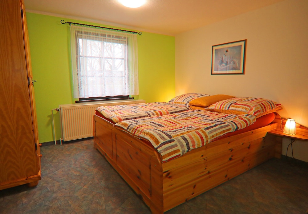 Apartment Near Baltic Sea and Salzhaff Lagoon