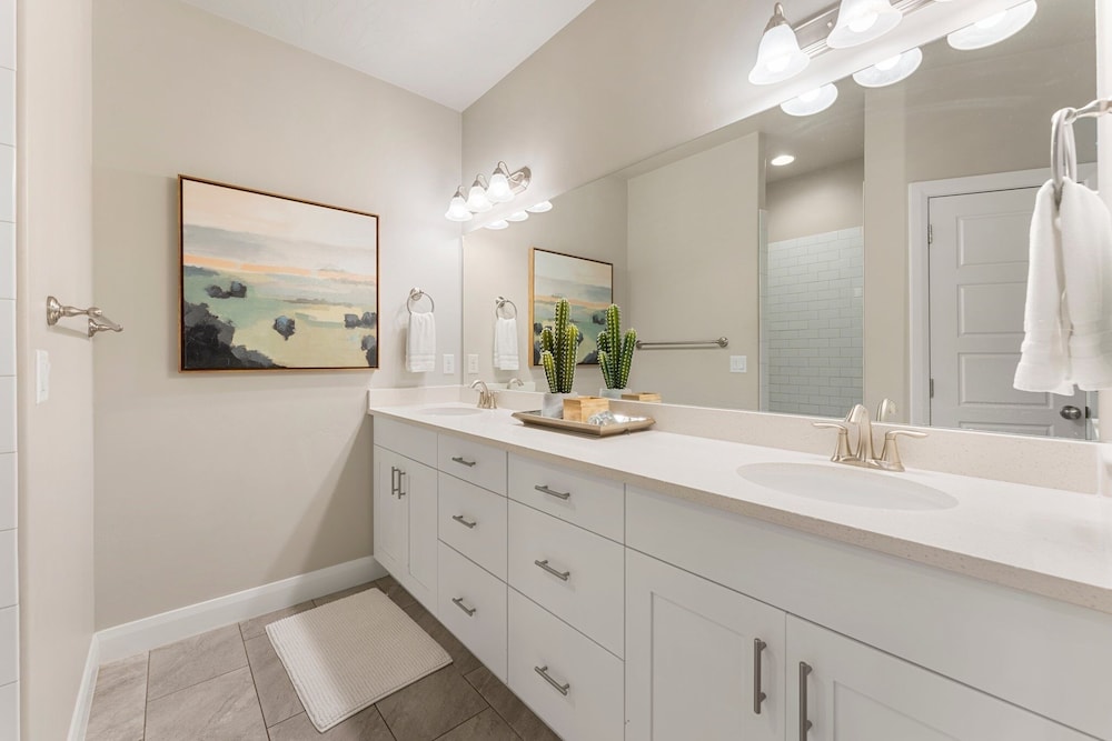 Desert Serenity 4 Bedroom Townhouse