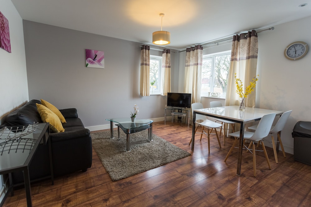 Meridian Apartments - Southend
