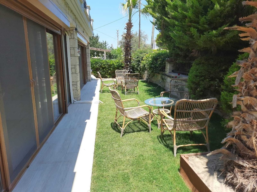 Fizzio Alaçatı Hotel - Image 33