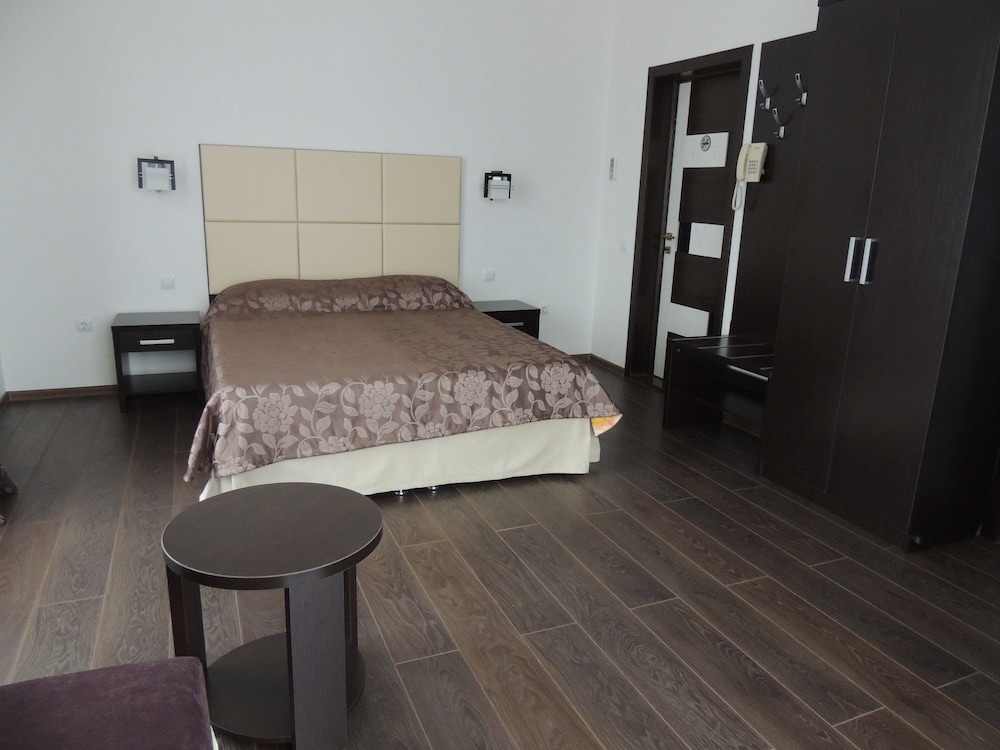 Piano Guesthouse