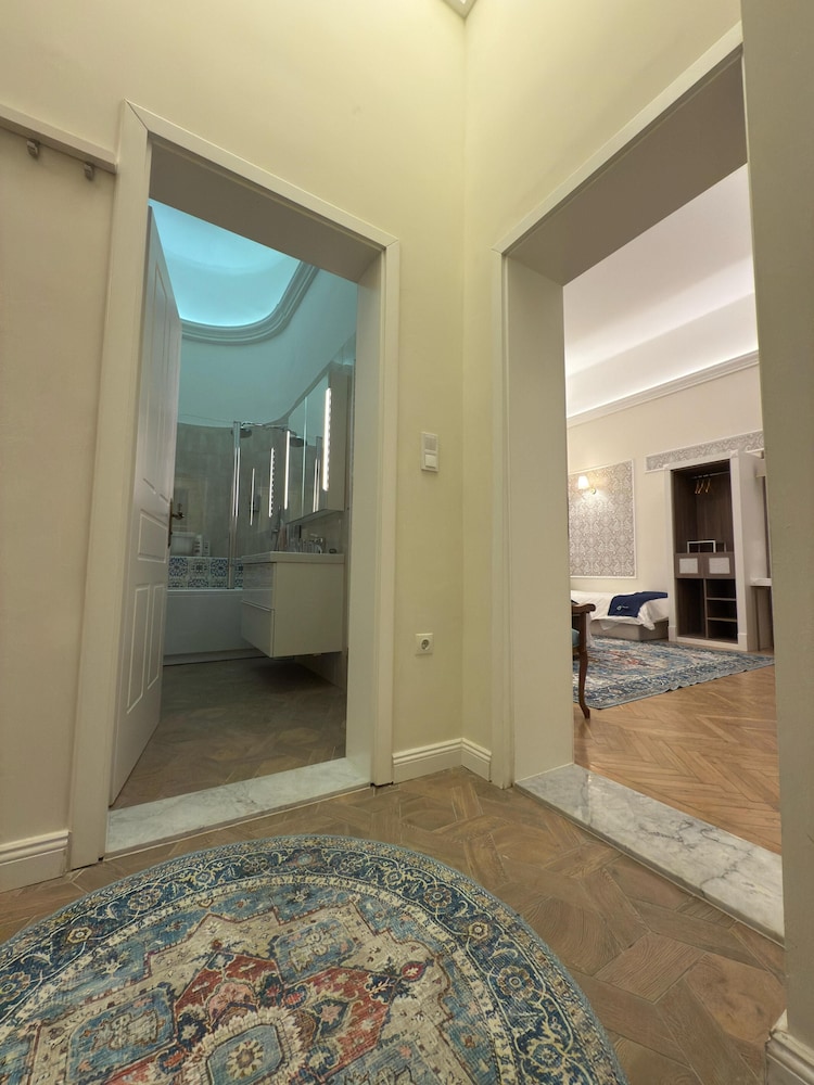 Oasis Inn Budapest