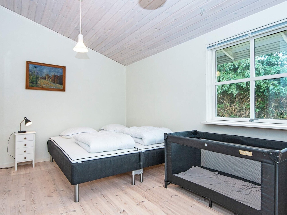 6 Person Holiday Home in Knebel view 5
