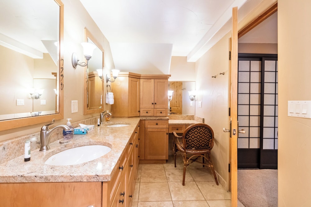 213 County Road 1041