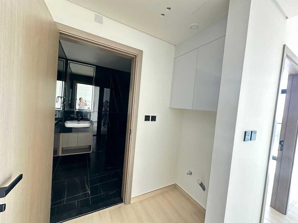 OYO HOME 1403 Spacious 1-bed Apartment I