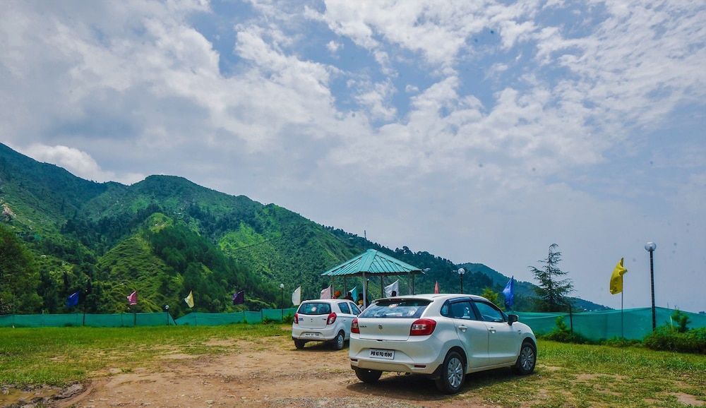 GenX Great Himalayan Resort