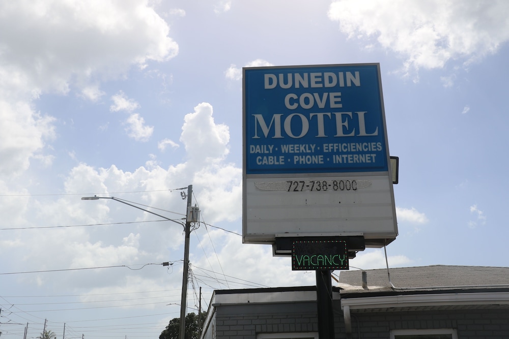 Dunedin Cove Motel