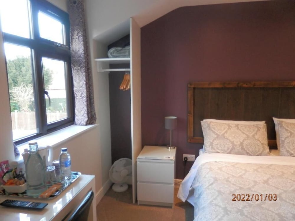 Photo 12