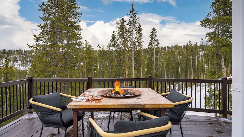 Skate Bowl, Hot Tub & Game Room Breckenridge Adventure Chalet by Avantstay