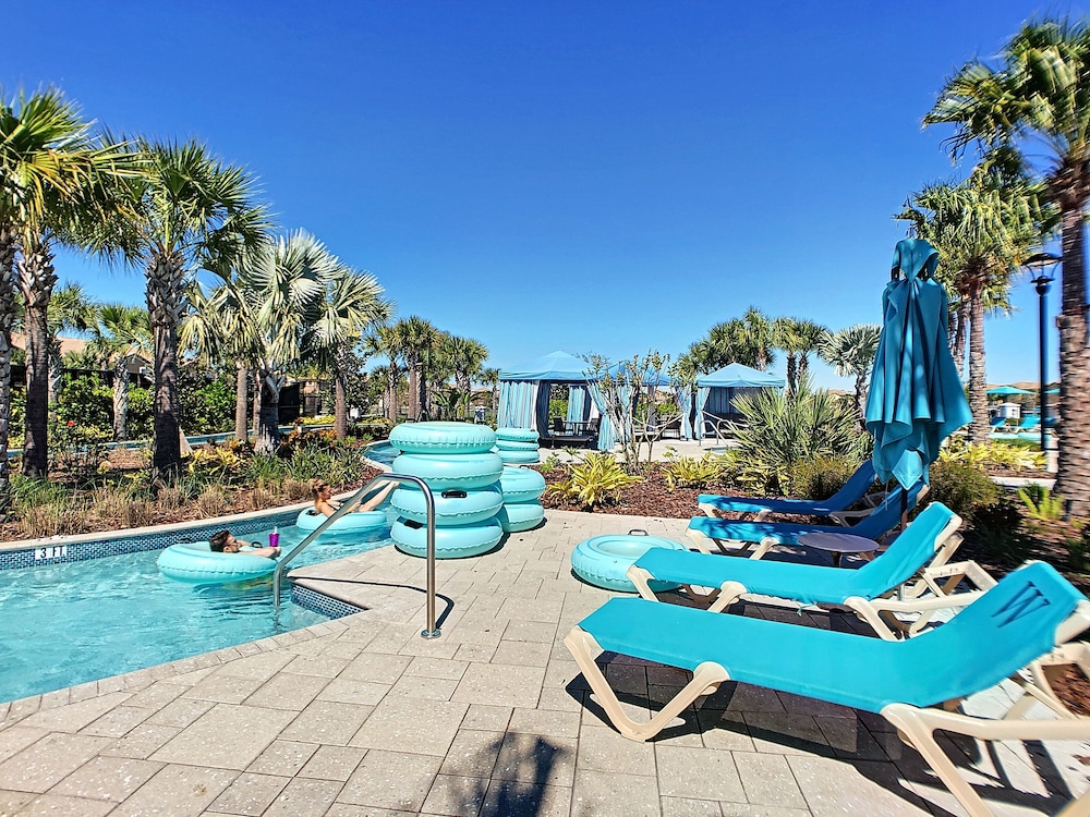 Lotus Garden by Florida Spirit - Image 4