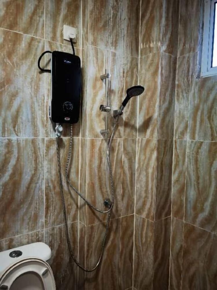 Photo 32