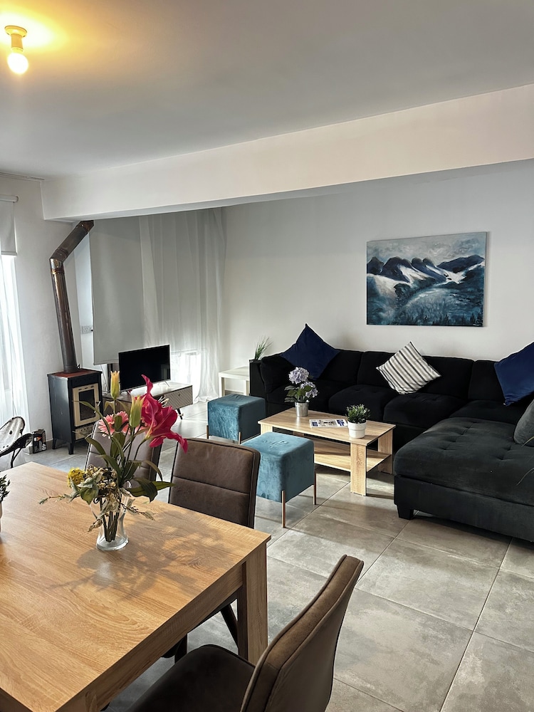 Arsenia Cottage D - Kyperounta