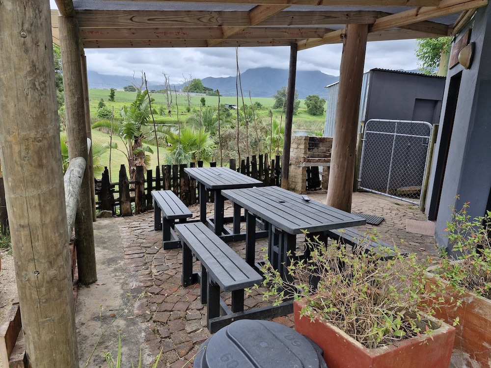 Ibis Place Guest House