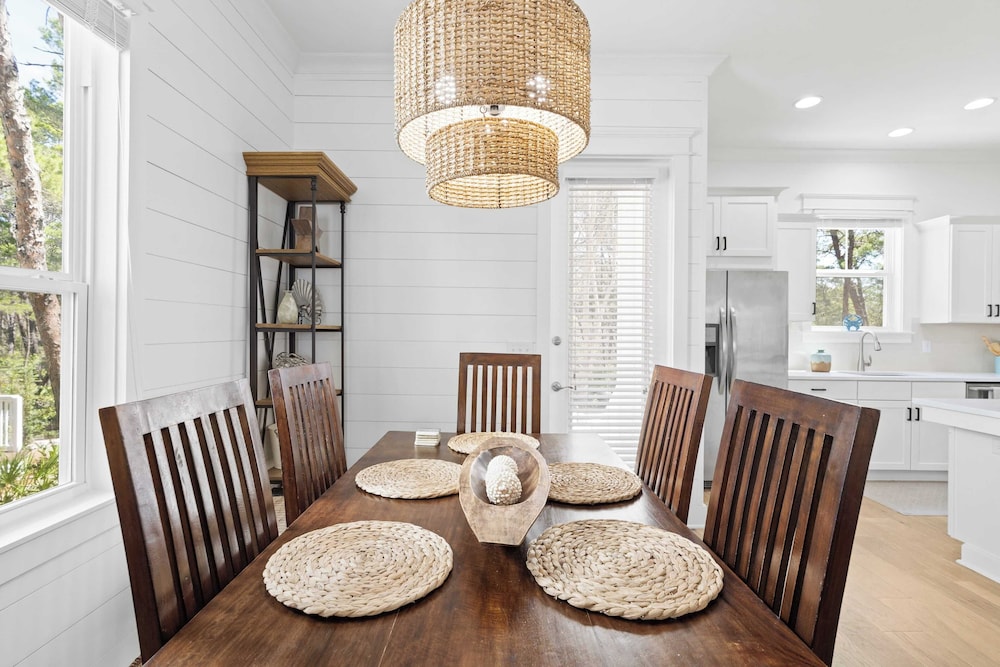 2 Homes in Inlet Beach by Avantstay Dock+lake Access, Saltwater Pool, Close to the Beach