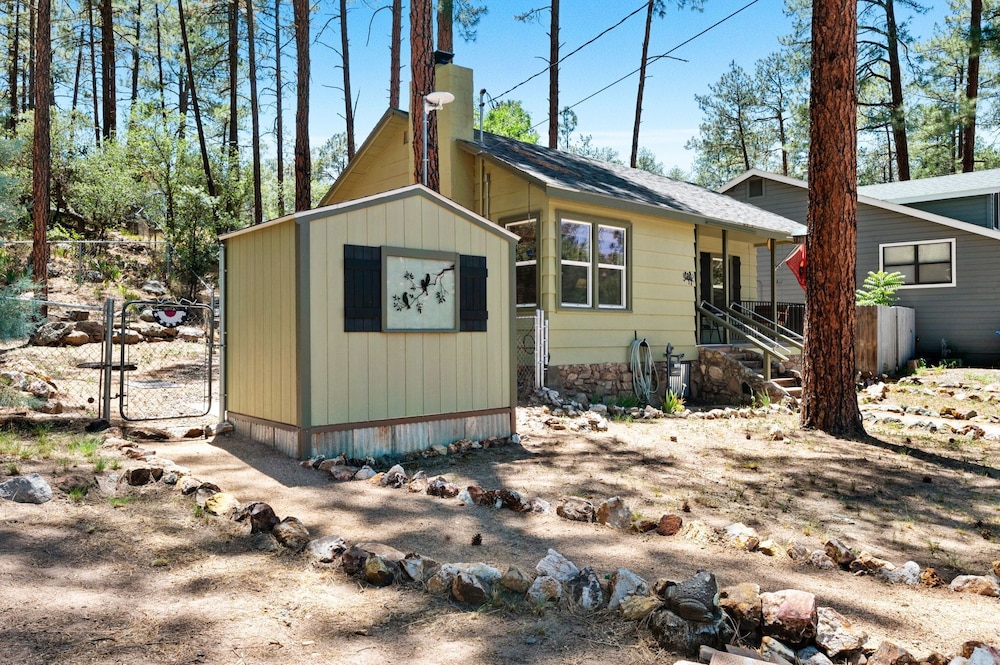 Prescott Mountain Pines Cabin