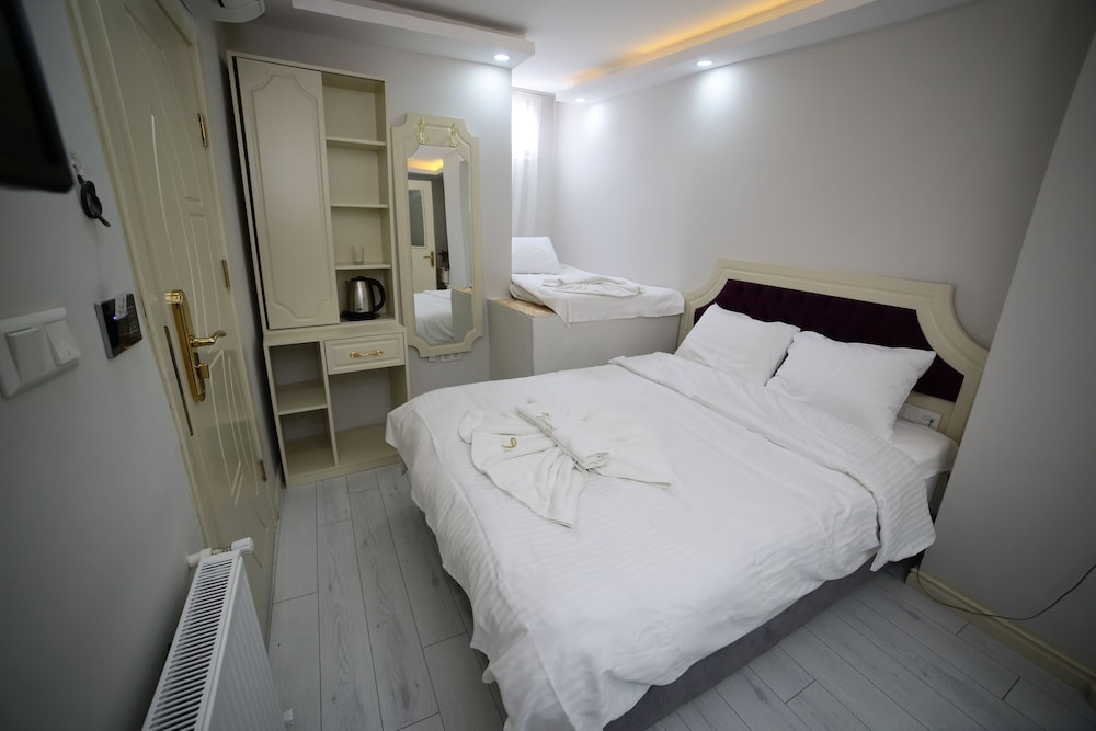 Taksim Diamond Hotel - Image 41