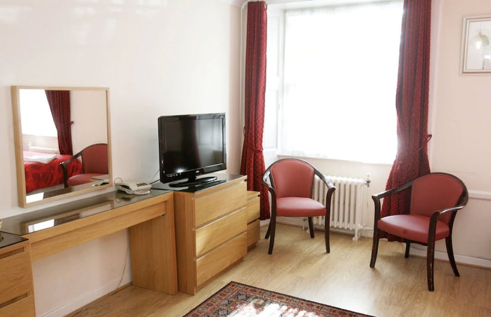 Photo 33