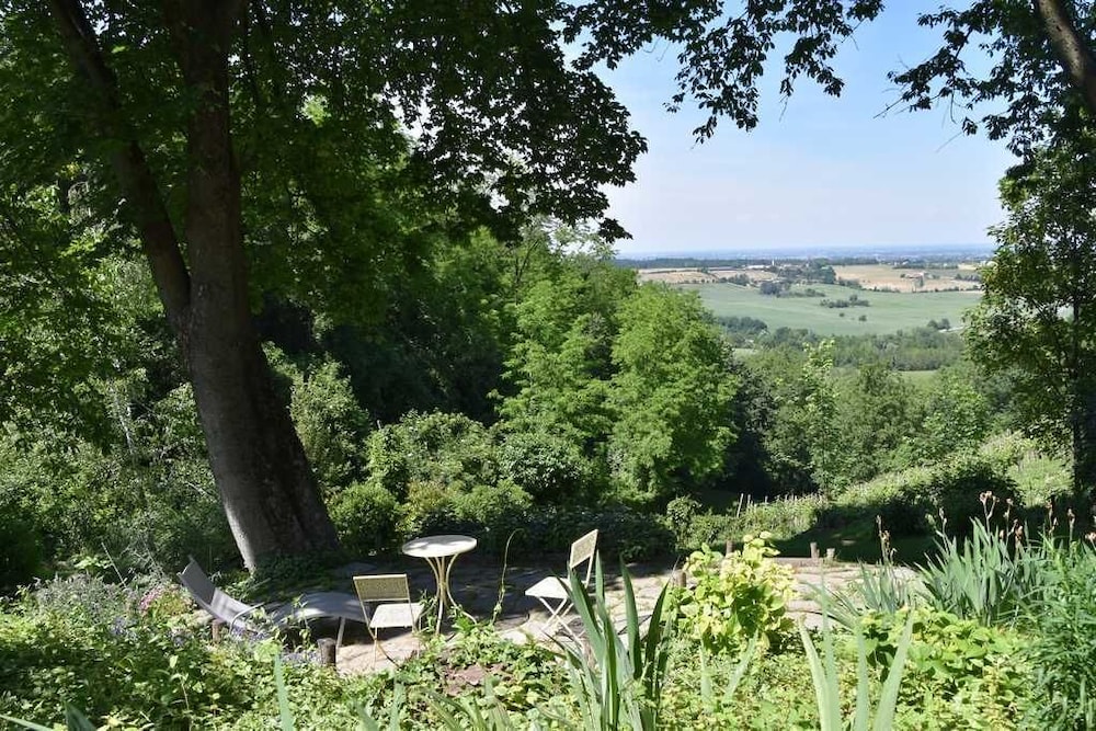 Room & Breakfast nel borgo Scipione