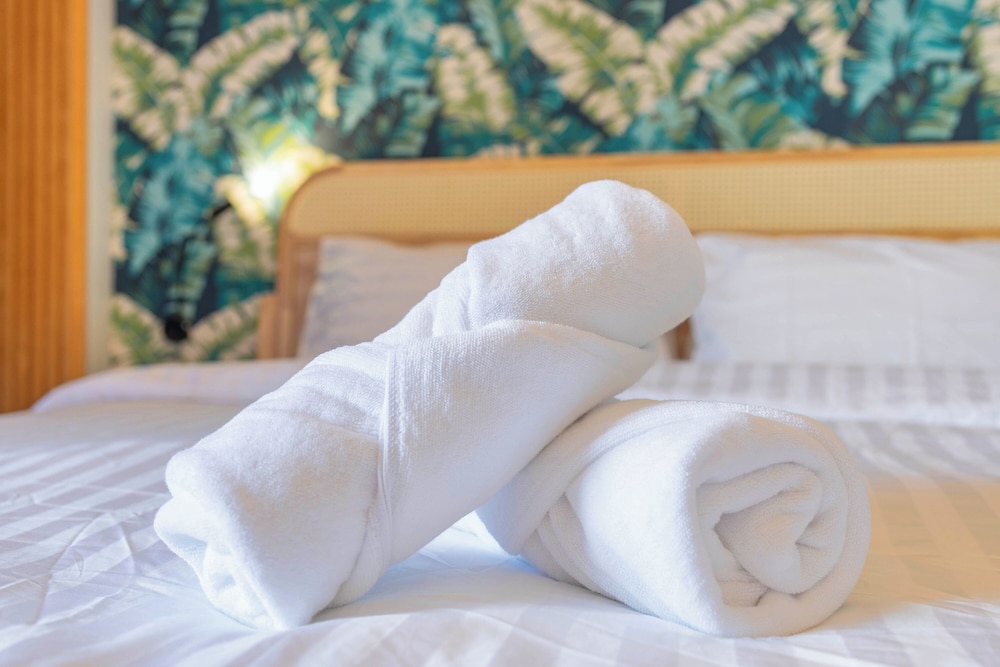 Mellow Poshtel - Kata Beach