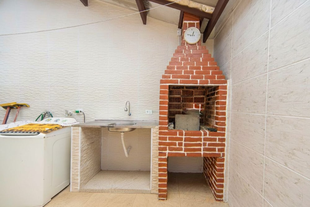 Casa Pet Friendly com Wi-fi e Garagem no Ocian