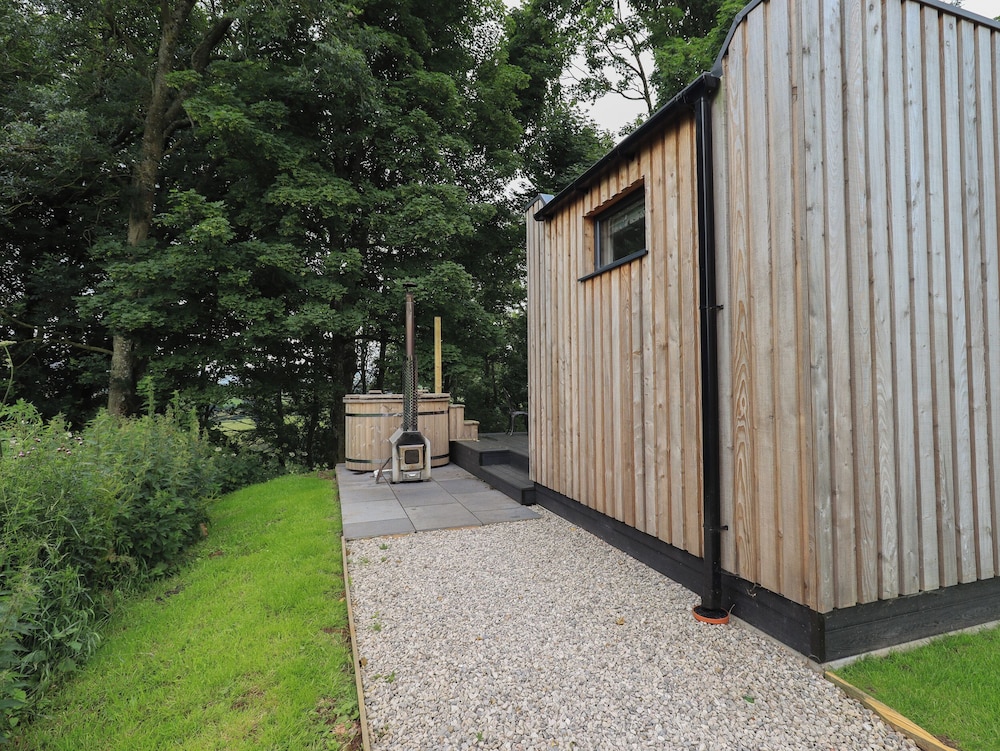 Yew Tree Cabin