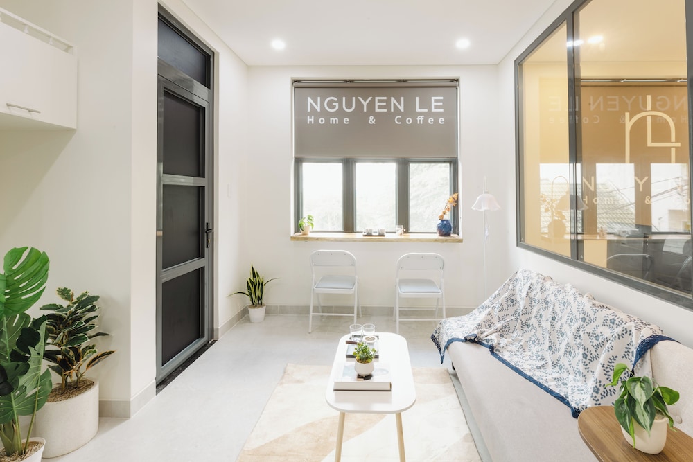 Nguyen Le Home Phan Ton