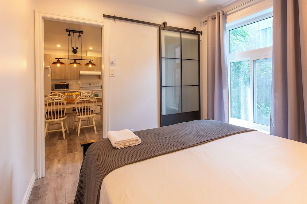 Cozy condo Mtl DownTown - 4410 - Image 3