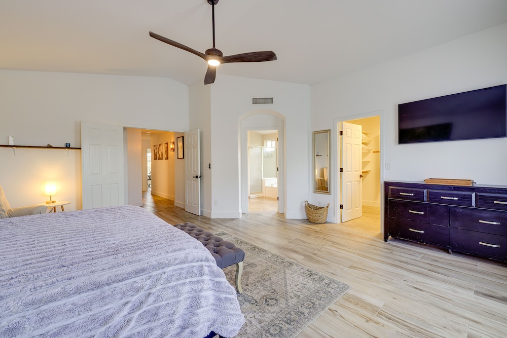 Luxe Phoenix Home w/ Pool + Basketball Court!