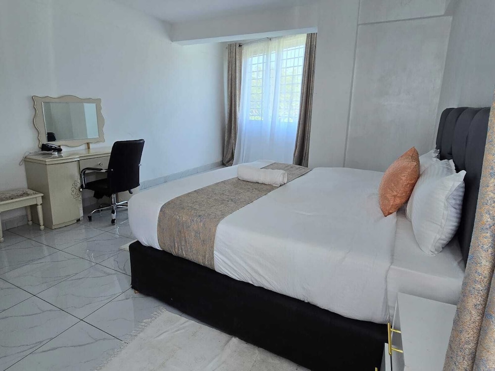 Roam Apartments