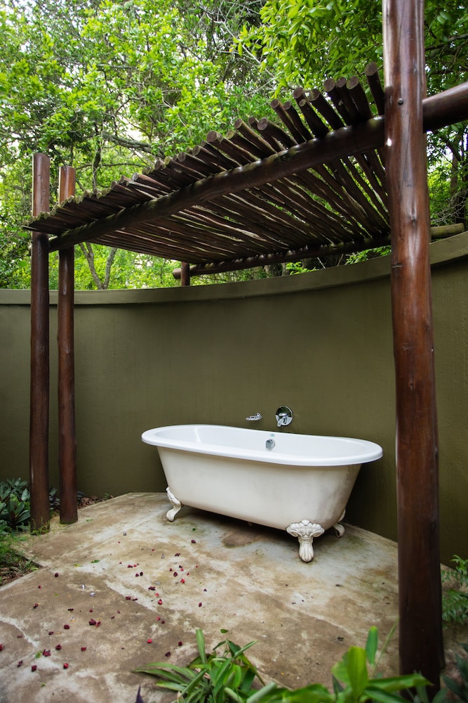 Falaza Game Lodge