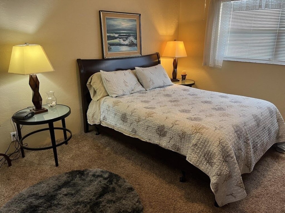 Vantage Pointe 138 - Condo Across The Street In Daytona Beach 1 Bedroom Condo