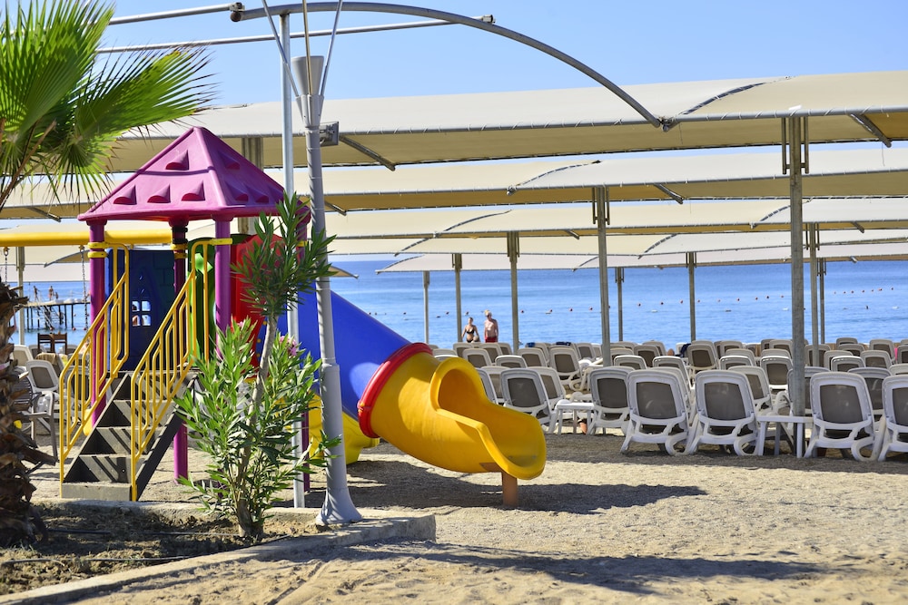 Sunmelia Beach Resort Hotel & Spa