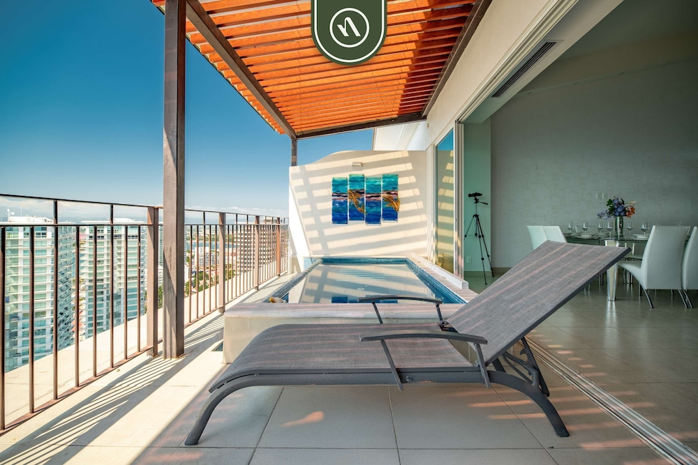 Grand Venetian T3000 Ph202