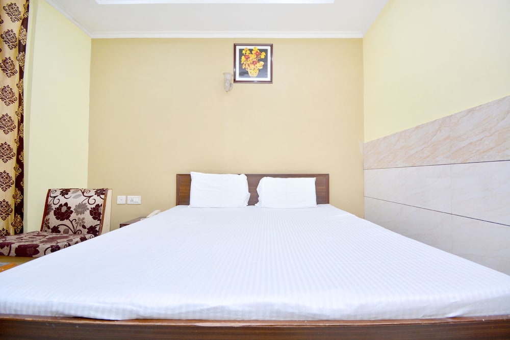 SPOT ON 41347 Hotel Royal Occassions - Property Image 6