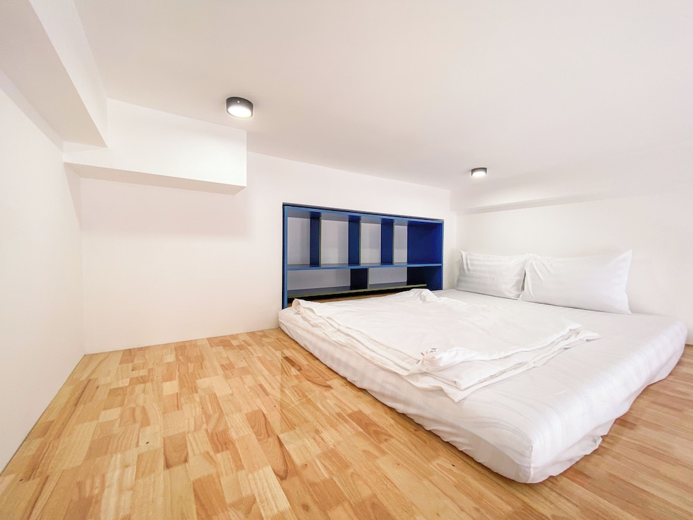 Urbanest Aparthotel - Hello! You're home