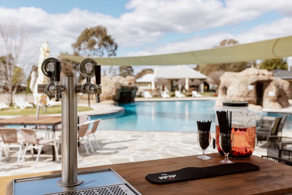 Tindarra Resort