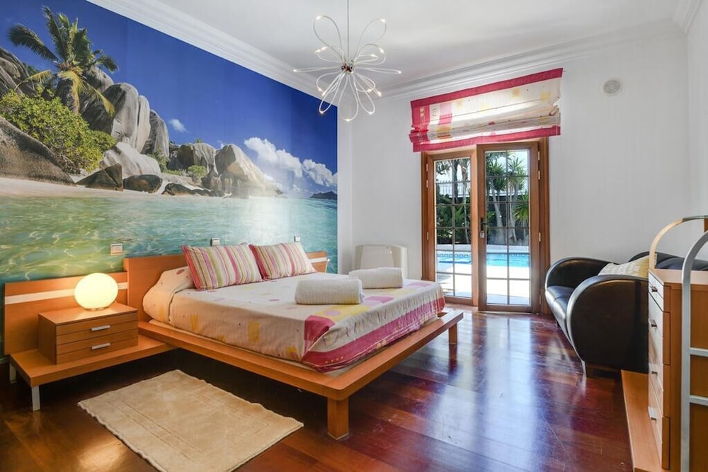 Bayside Concha House Beachfront Oasis With Heated Pool