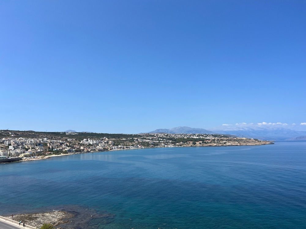 Near the Beach Old Town Rethymno