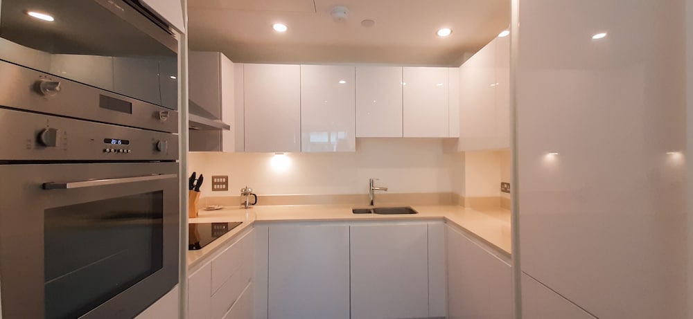 MySquare Apartments Canary Wharf