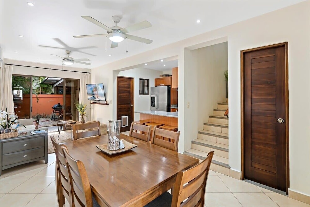 Fabulous 2-Story Condo with Big Pool - Short Drive to Beaches
