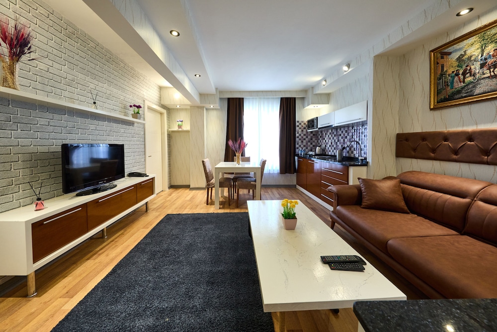 By Aydın Suit Otel - Image 36