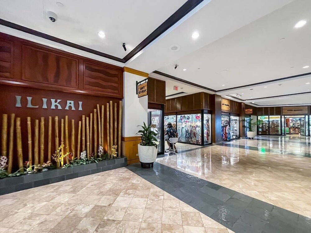 @ Marbella Lane - Cozy 2BR w/ Amazing Ocean Views