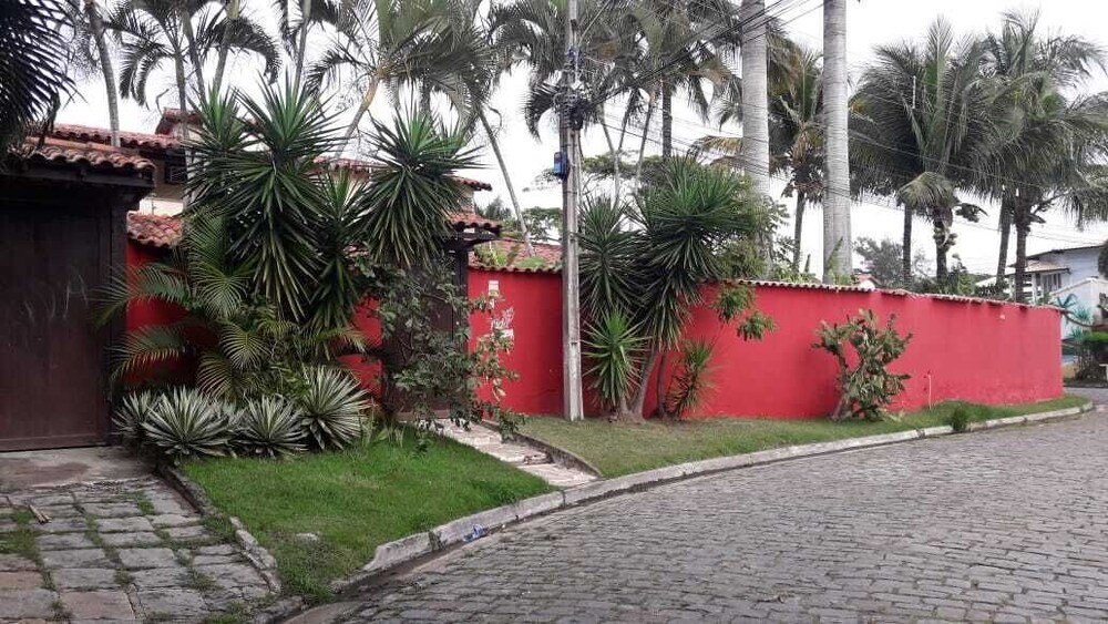 Frida Buzios Suites