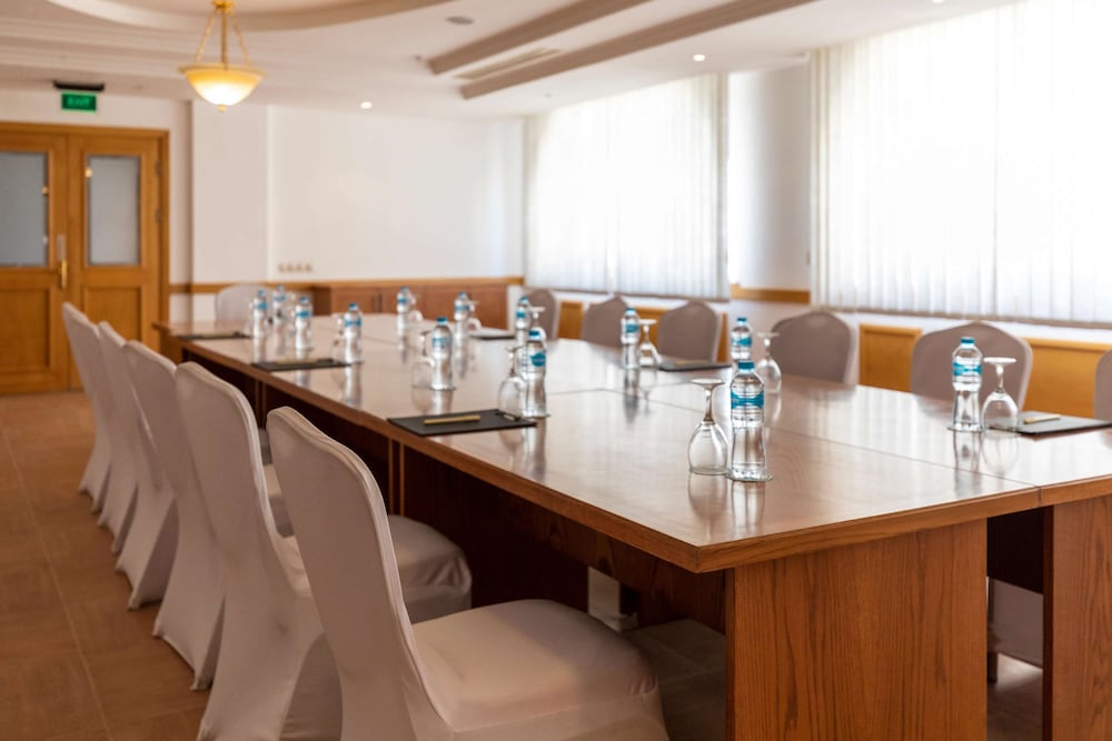meeting & event spaces