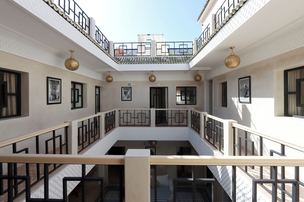 Riad Valentine