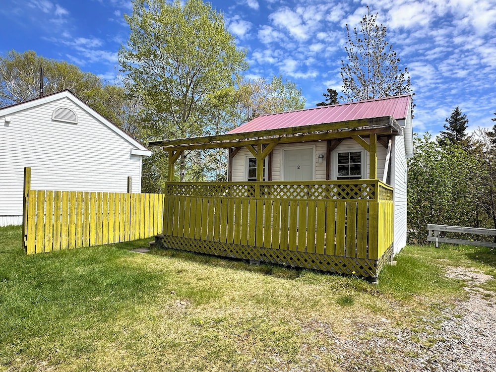 Skyline Cabins